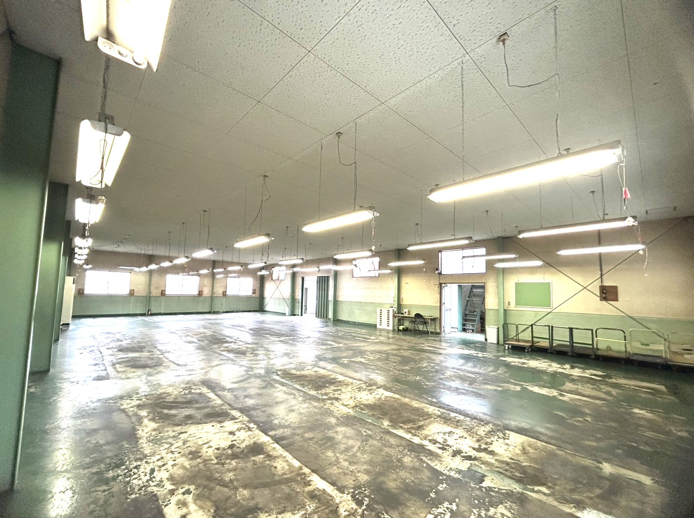 江南市上奈良町神明貸倉庫