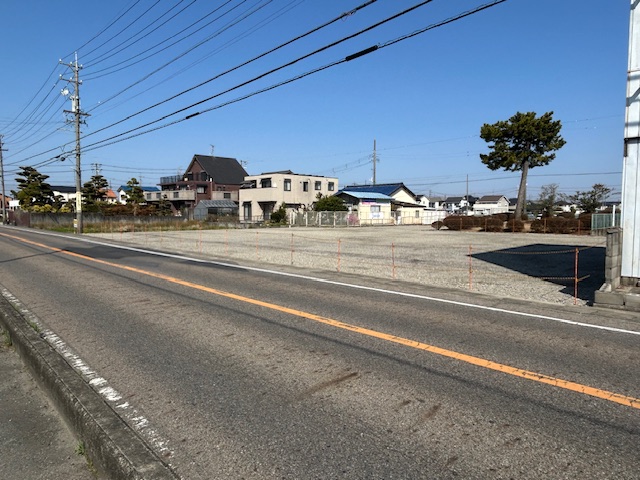 西之保藤塚土地（店舗・駐車場）