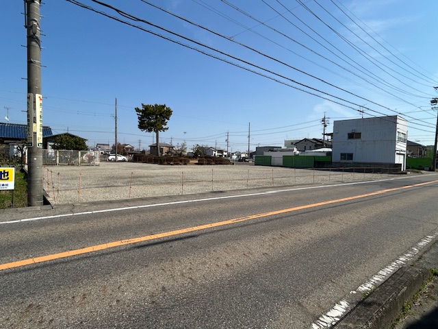 西之保藤塚土地（店舗・駐車場）